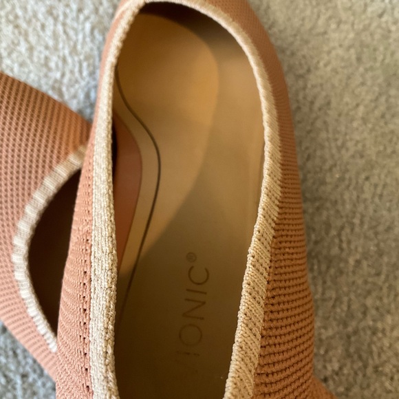 Vionic Dahlia Ballet Skimmer Flat - Picture 8 of 12